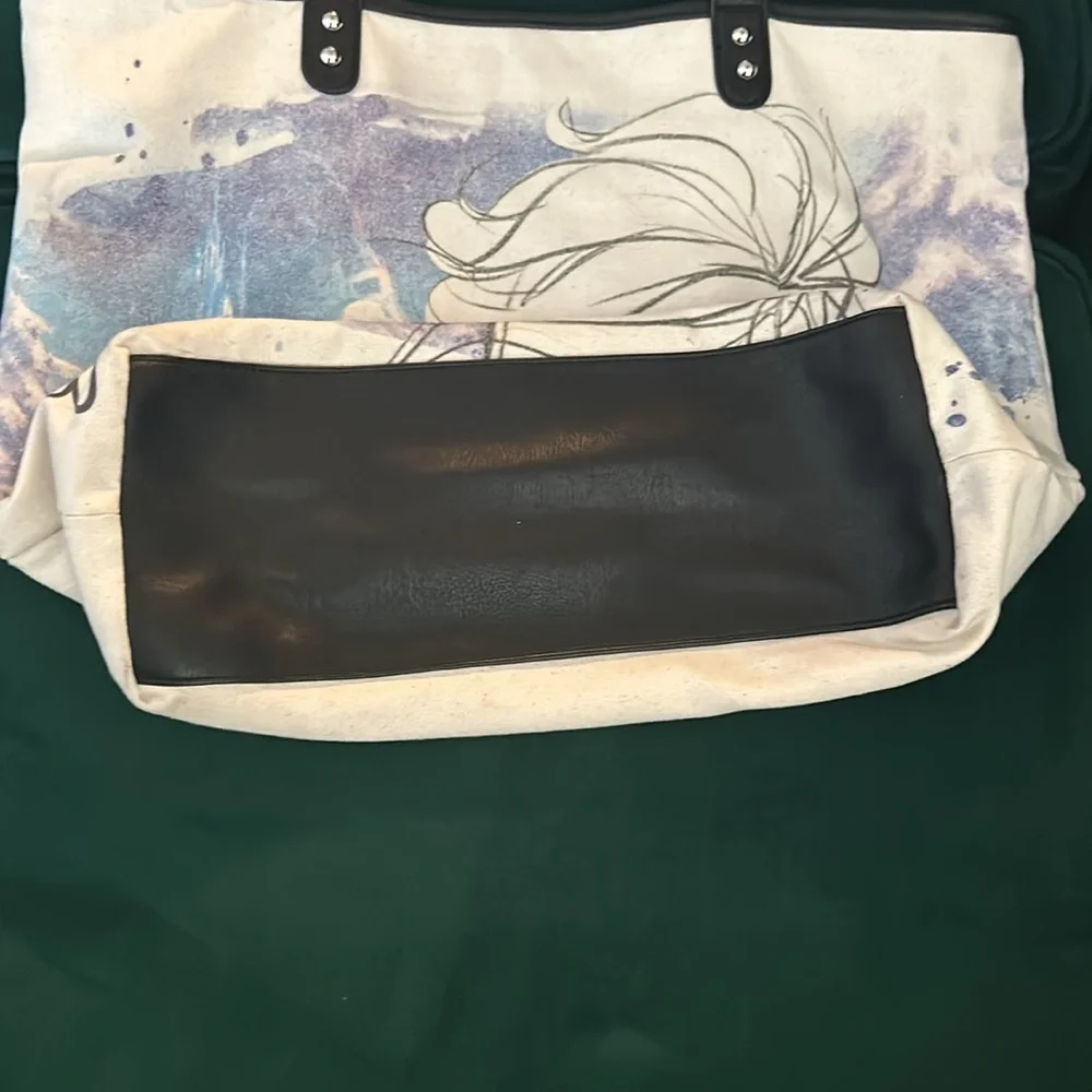 Loungefly Disney Frozen Elsa Tote - Picture 5 of 12